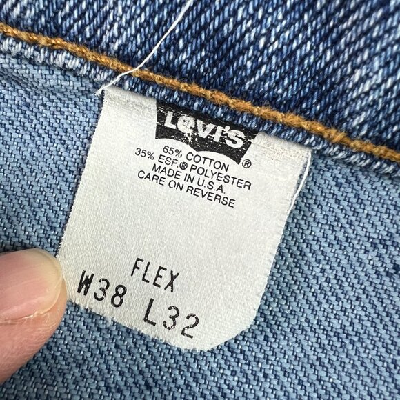 VTG 90s Levi's Jeans Men's 37x31* 540 Flex Relaxed Straight Blue Denim Tag 38x32 - Picture 8 of 16